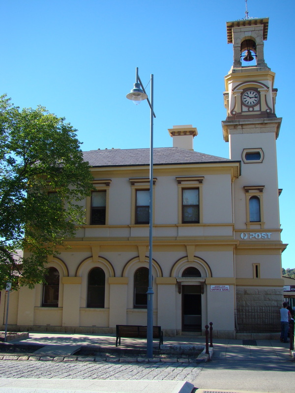 06-australia-victoria-beechworth-ned-kelly-premier.jpg