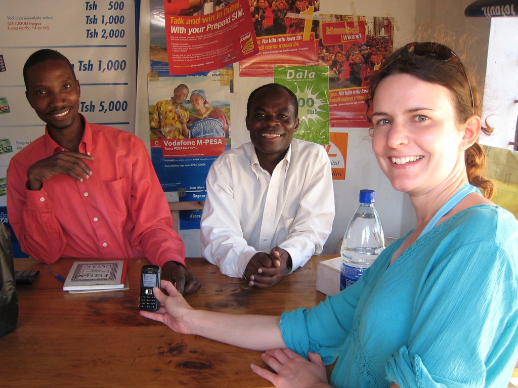 12-phone-shop-tanzania.jpg