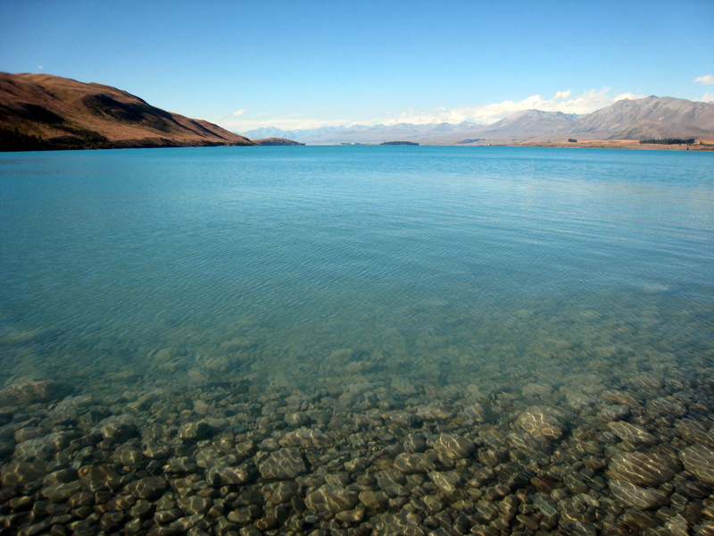 04-new-zealand-south-island-lake-tekapo.jpg